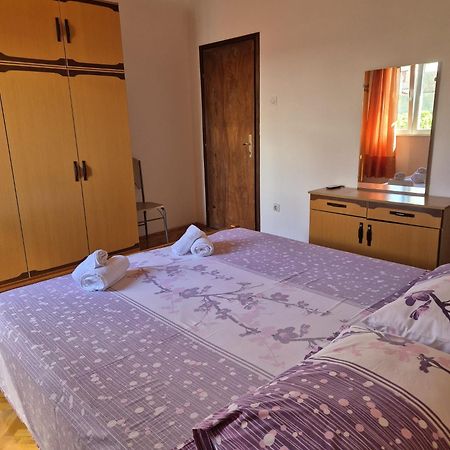 Apartmani Ino Skrip Экстерьер фото